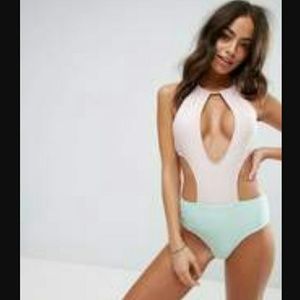 Vera moda colour block swimsuit!